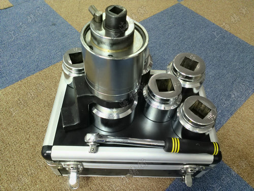 扭矩放大轉(zhuǎn)換器