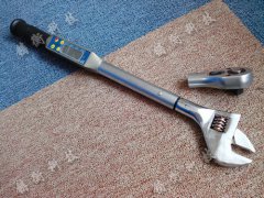 300N.m數(shù)顯扭矩扳手