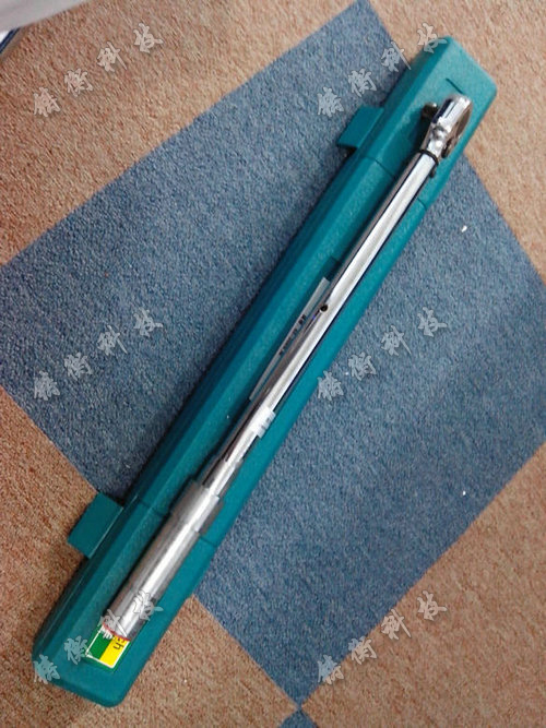 預(yù)置式扭矩扳手圖片